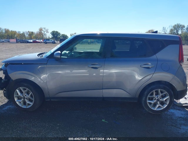 KIA SOUL LX 2022 KNDJ23AU8N7816535 Image 15