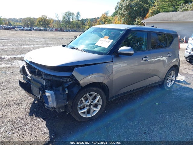 KIA SOUL LX 2022 KNDJ23AU8N7816535 Image 2