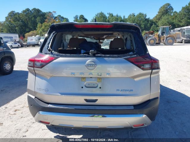 JN8BT3DC3PW102698 Nissan Rogue Platinum Fwd