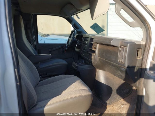 1GCWGAFF6H1118972 Chevrolet Express 2500 Work Van
