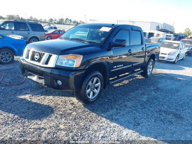 Nissan Titan Pro-4x 2015 1N6BA0EC1FN514537 Image 2