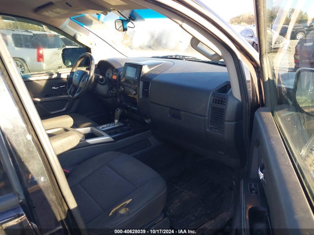 Nissan Titan Pro-4x 2015 1N6BA0EC1FN514537 Image 5