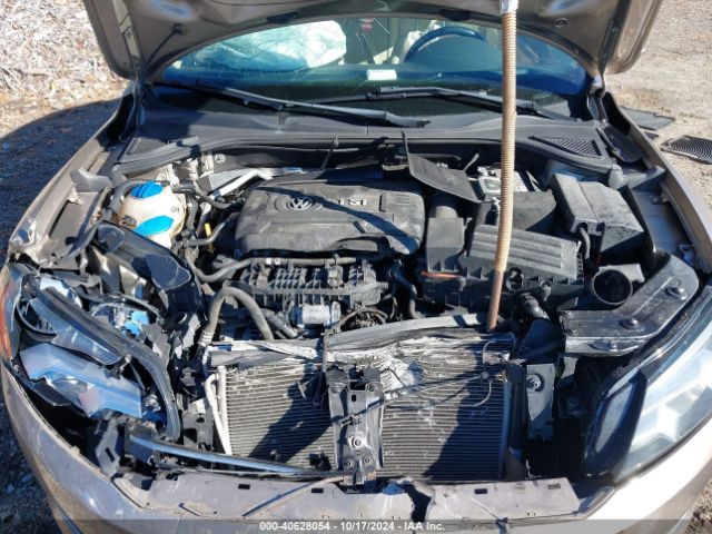 1VWAT7A36FC069776 Volkswagen Passat 1.8t Wolfsburg Edition