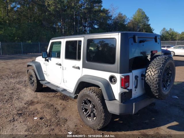 1C4HJWDG8EL113209 Jeep Wrangler Unlimited Sport