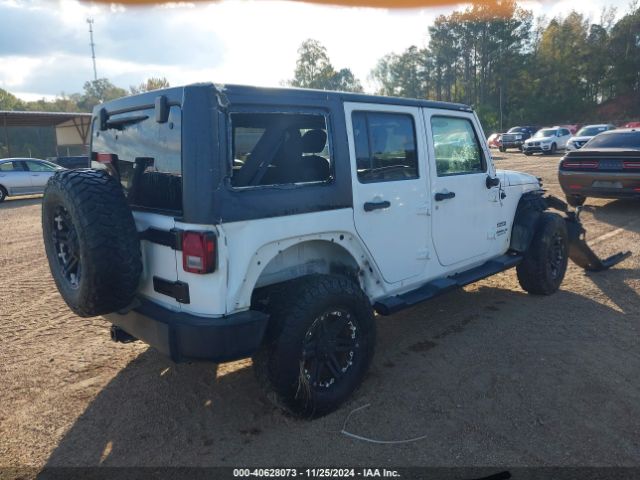 1C4HJWDG8EL113209 Jeep Wrangler Unlimited Sport