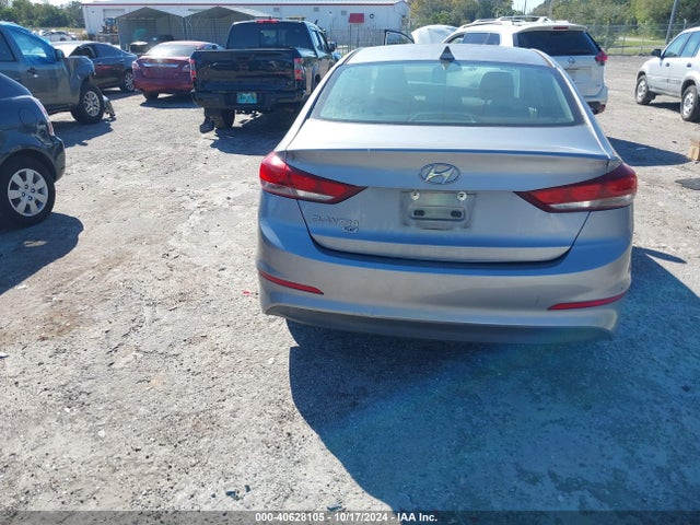 Hyundai ELANTRA SE 2017 5NPD74LFXHH135148 Image 17