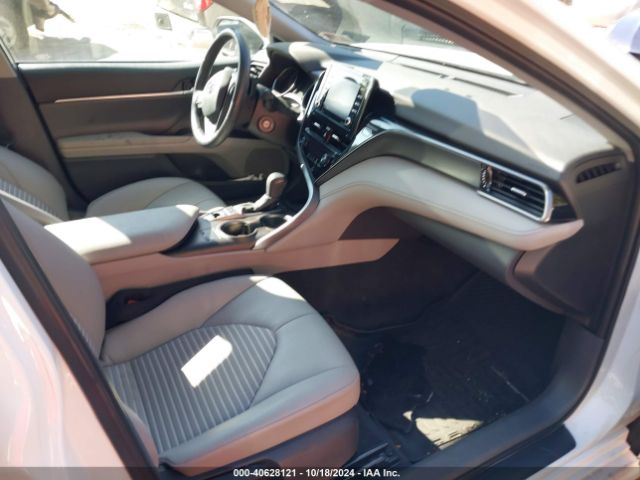 4T1G11BK9NU056000 Toyota Camry Se Awd