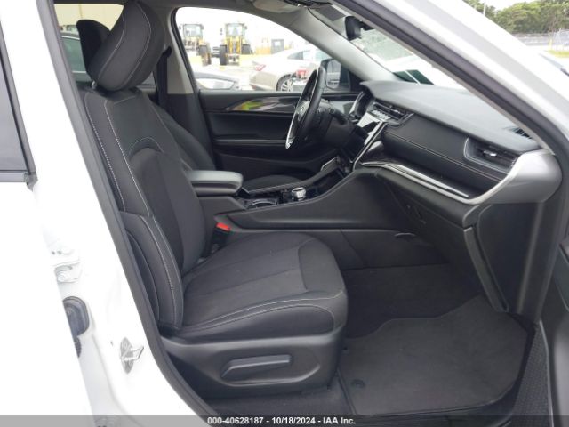 1C4RJKAG9N8614369 Jeep Grand Cherokee L Laredo 4x4