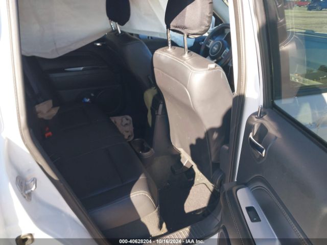 1C4NJDEB1GD764480 Jeep Compass High Altitude Edition