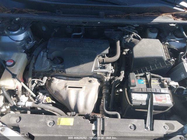 Toyota RAV4 LE 2014 JTMZFREV9EJ021395 Image 10