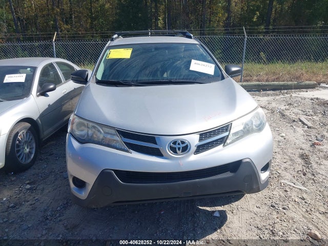 Toyota RAV4 LE 2014 JTMZFREV9EJ021395 Image 12