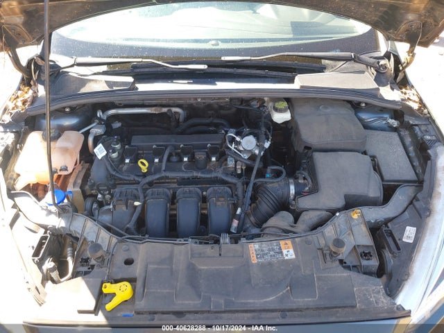 Ford FOCUS SE 2017 1FADP3F24HL276754 Image 10