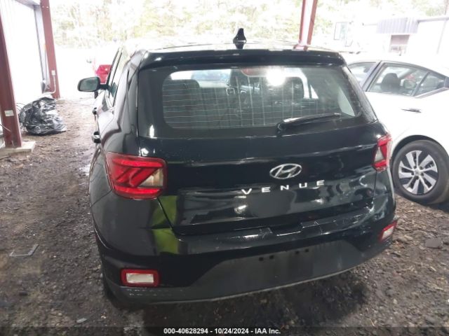 KMHRB8A33MU088996 Hyundai Venue Se