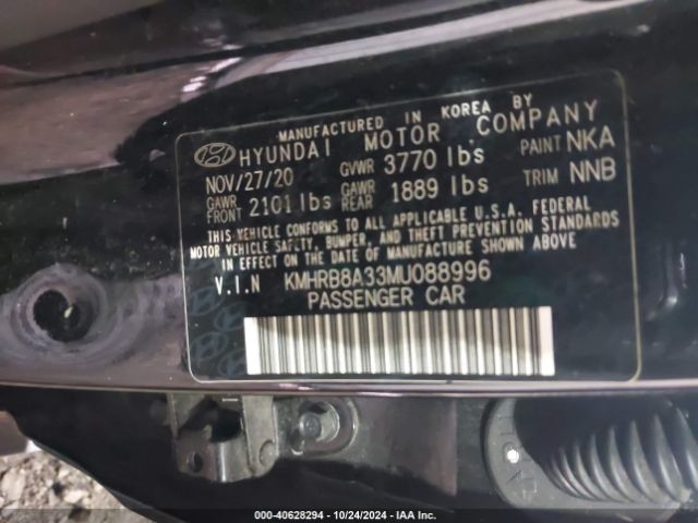 KMHRB8A33MU088996 Hyundai Venue Se