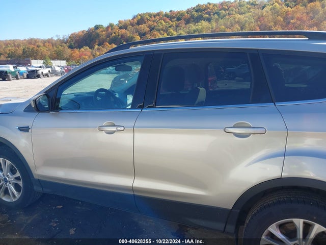 Ford ESCAPE SE 2017 1FMCU9GD4HUB65614 Image 15