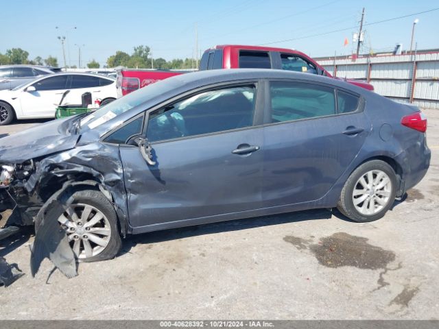 KNAFX4A61G5483766 KIA FORTE LX
