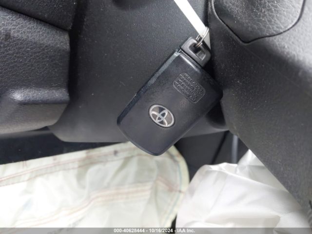 5YFBURHE3FP267259 Toyota Corolla Le Premium