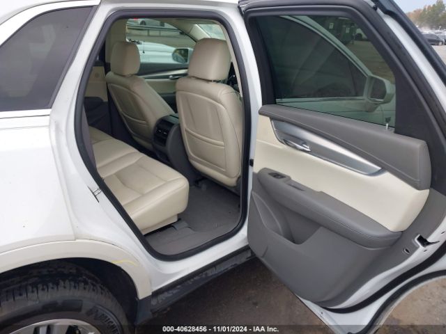 1GYKNCRS6HZ101884 Cadillac Xt5 Premium Luxury