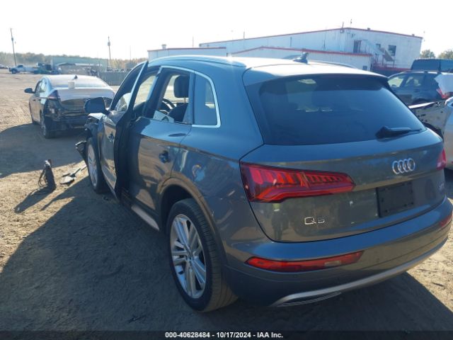 2018 AUDI Q5 WA1BNAFY4J2065656 Photo 2