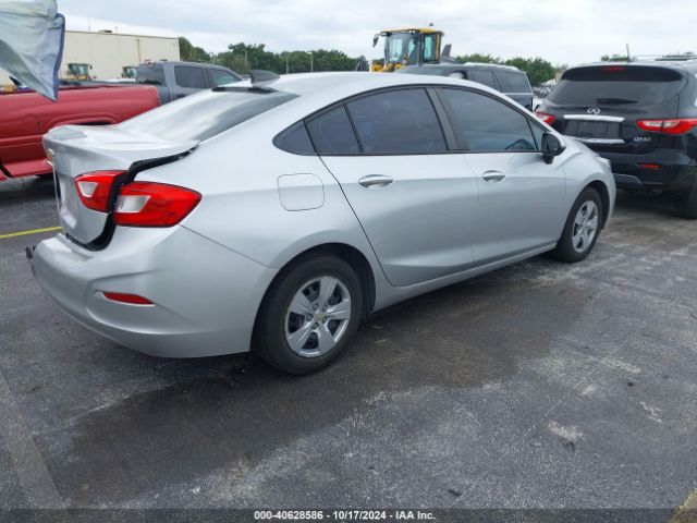 1G1BC5SM5J7161233 Chevrolet Cruze Ls Auto