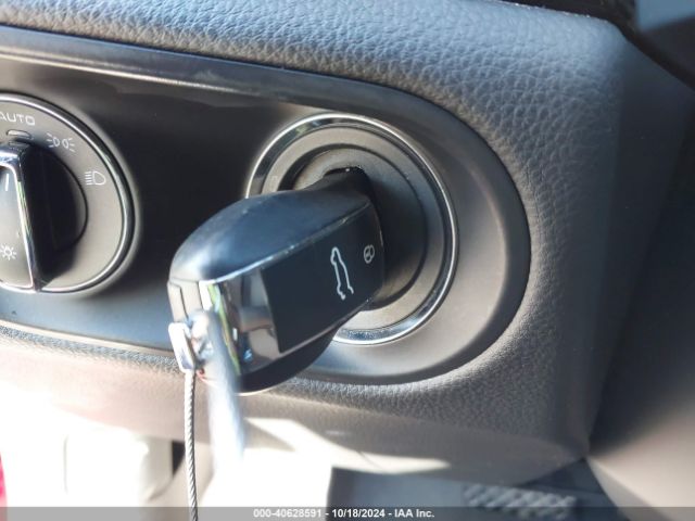 WP1AA2A59JLB16593 Porsche Macan Sport Edition
