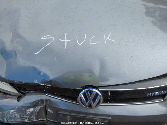 3VW637AJ4EM207851 Volkswagen Jetta Hybrid Se