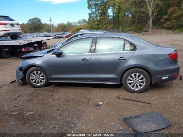 3VW637AJ4EM207851 Volkswagen Jetta Hybrid Se