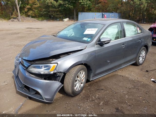 3VW637AJ4EM207851 Volkswagen Jetta Hybrid Se