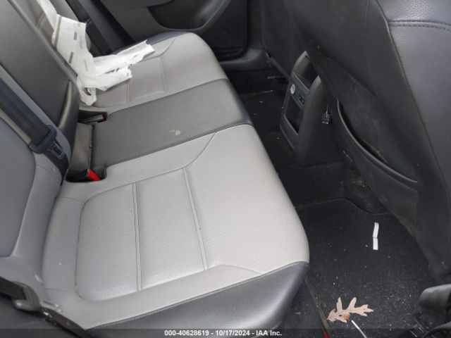 3VW637AJ4EM207851 Volkswagen Jetta Hybrid Se