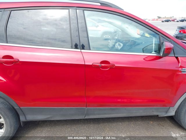 1FMCU0HD6KUB66006 Ford ESCAPE SEL
