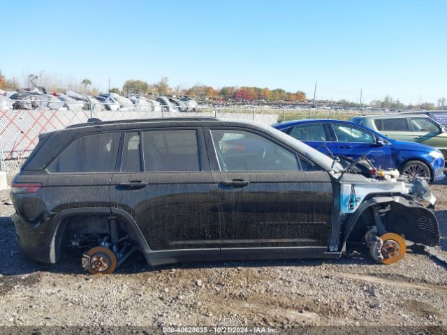 1C4RJHAG9N8606792 Jeep Grand Cherokee Altitude 4x4