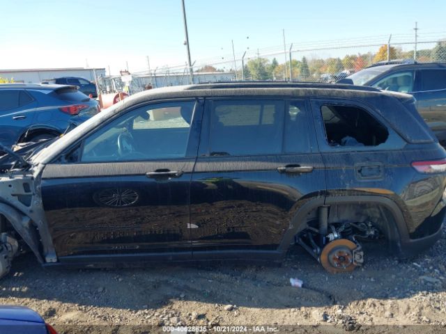 1C4RJHAG9N8606792 Jeep Grand Cherokee Altitude 4x4