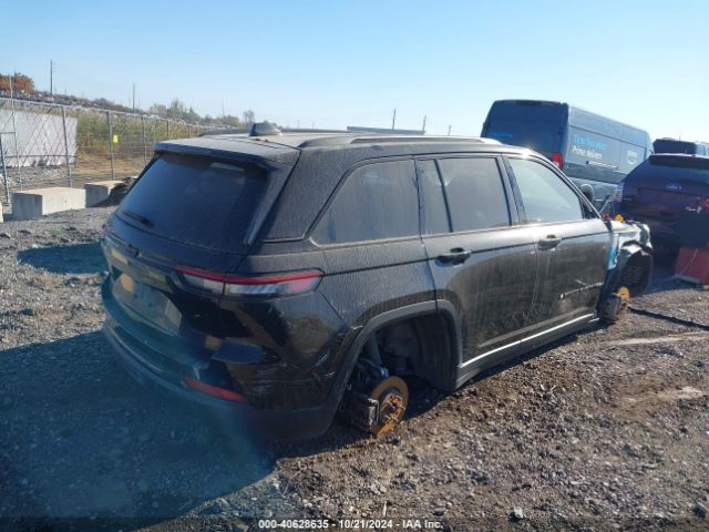1C4RJHAG9N8606792 Jeep Grand Cherokee Altitude 4x4