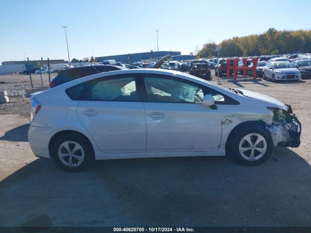 JTDKN3DU0F0449115 Toyota Prius