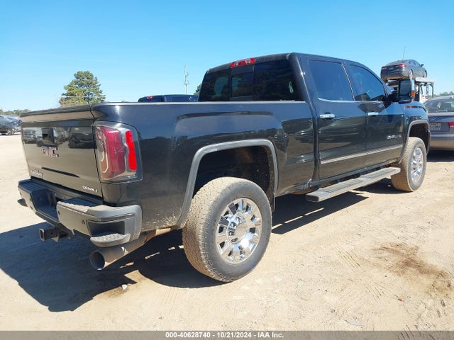 1GT12SEY1KF241851 GMC Sierra 2500hd Denali