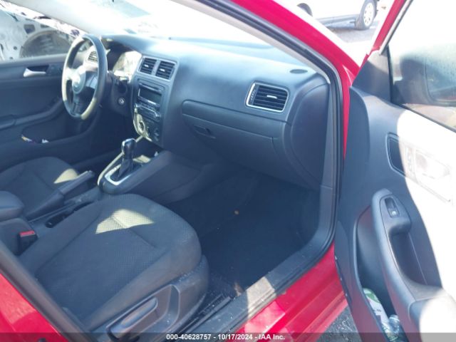3VW2K7AJ7EM208364 Volkswagen Jetta 2.0l S