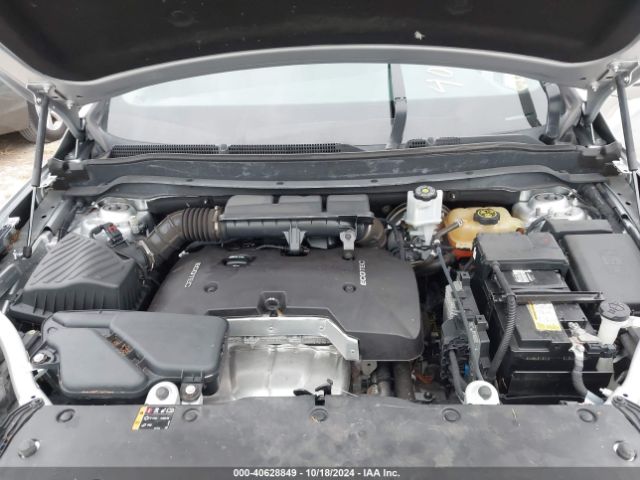 LRBFX1SA5JD007326 Buick Envision Essence