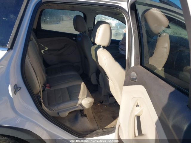1FMCU0JX4EUE37637 Ford Escape Titanium