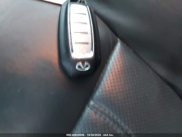 5N1DL0MM4KC520611 Infiniti QX60 LUXE