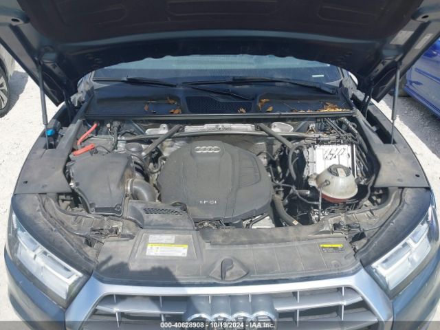 WA1BNAFY7J2048589 Audi Q5 2.0t Premium/2.0t Tech Premium