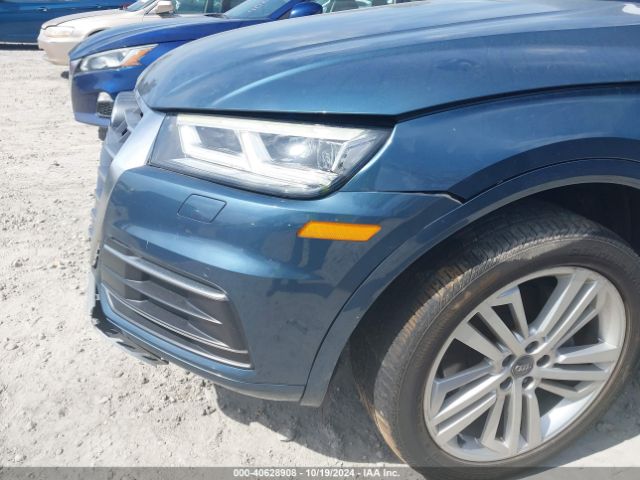 WA1BNAFY7J2048589 Audi Q5 2.0t Premium/2.0t Tech Premium
