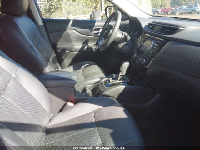5N1AT2MT8HC875134 Nissan ROGUE SV
