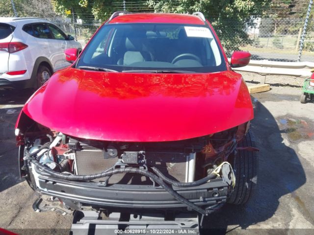5N1AT2MT8HC875134 Nissan ROGUE SV