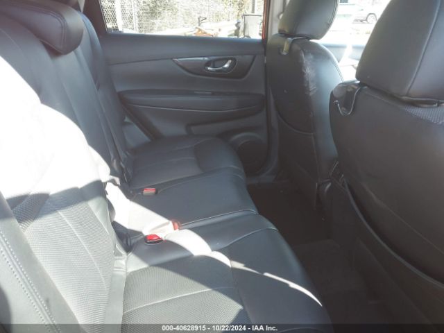 5N1AT2MT8HC875134 Nissan ROGUE SV