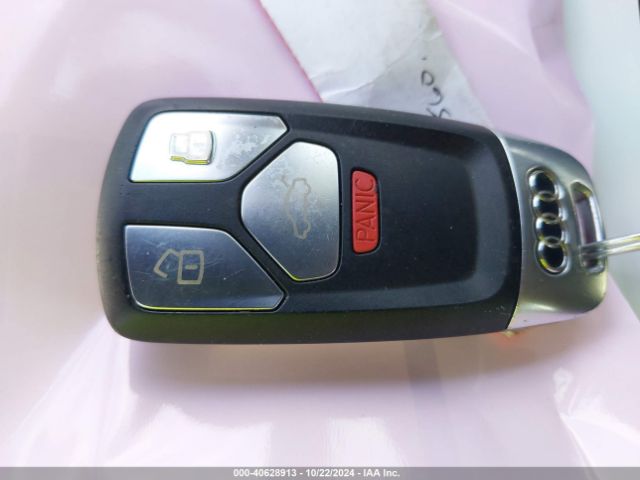 WA1LHAF77JD023490 Audi Q7 2.0t Premium