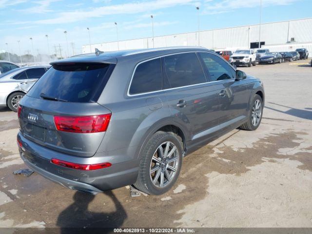 WA1LHAF77JD023490 Audi Q7 2.0t Premium
