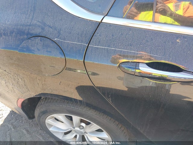 1C3CCCCB1FN723570 Chrysler 200 C