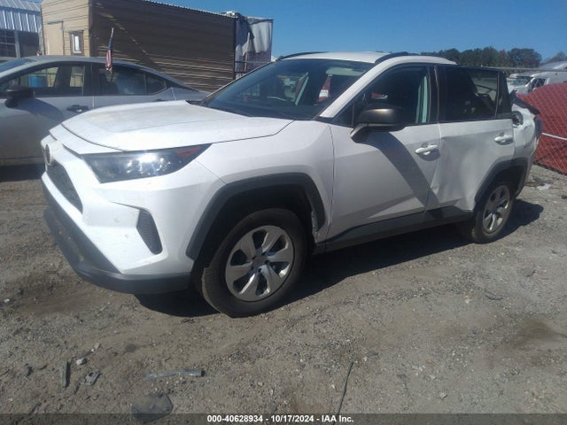 Toyota RAV4 LE 2019 2T3H1RFVXKC021476 Image 2