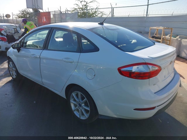 Ford FIESTA SE 2019 3FADP4BJ0KM143868 Image 3