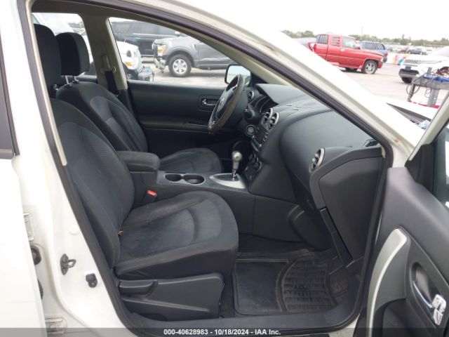 JN8AS5MT1FW153805 Nissan Rogue Select S